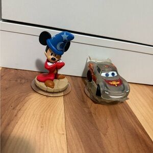 Disney Infinity Mickey Mouse and Lightning McQueen Figures